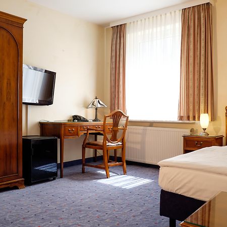 Hotel Koenigshof Am Funkturm Hannover Rom bilde