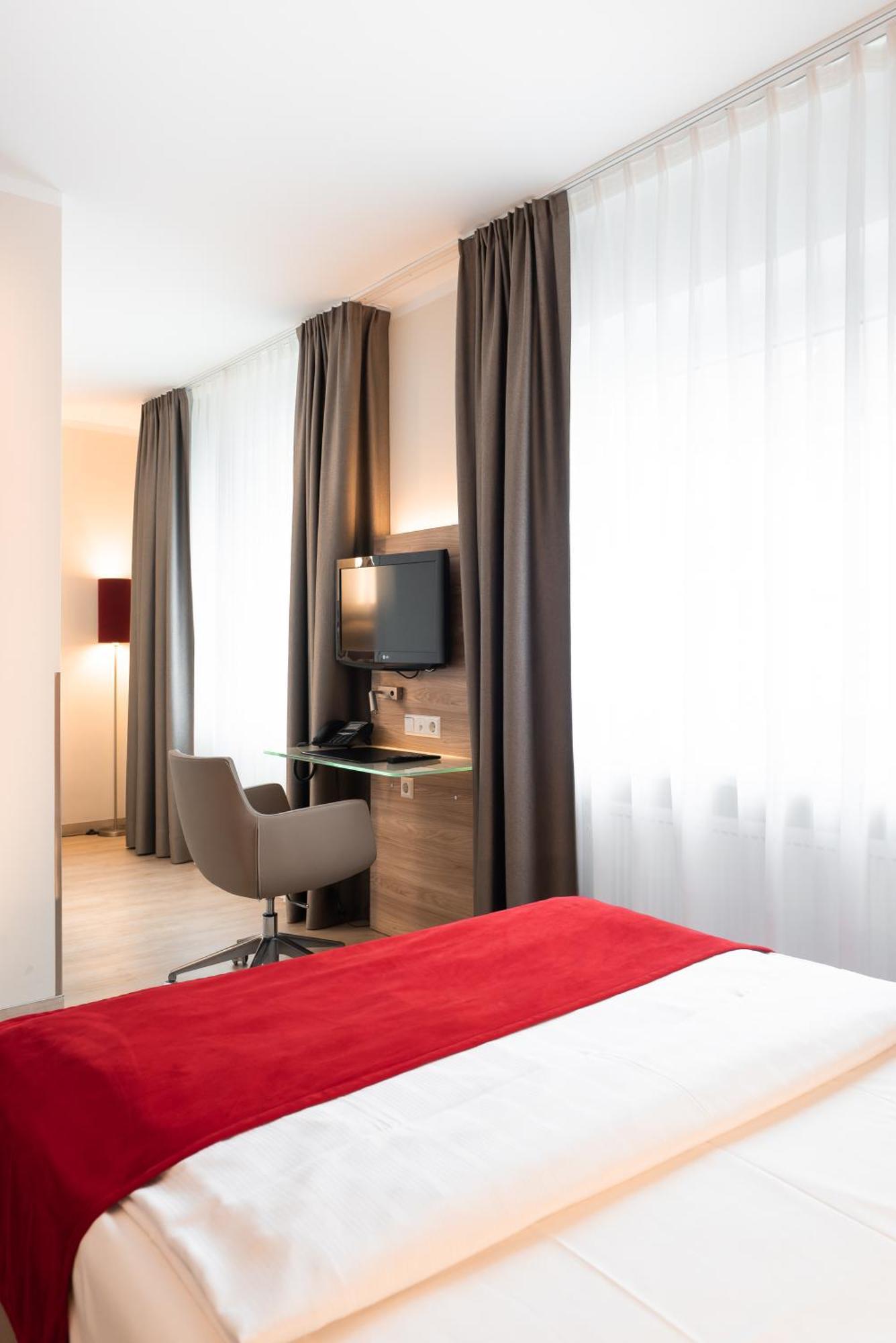 Hotel Koenigshof Am Funkturm Hannover Eksteriør bilde